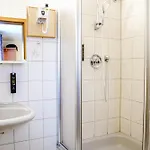 Smart 1 Bb1 202 Отель *
